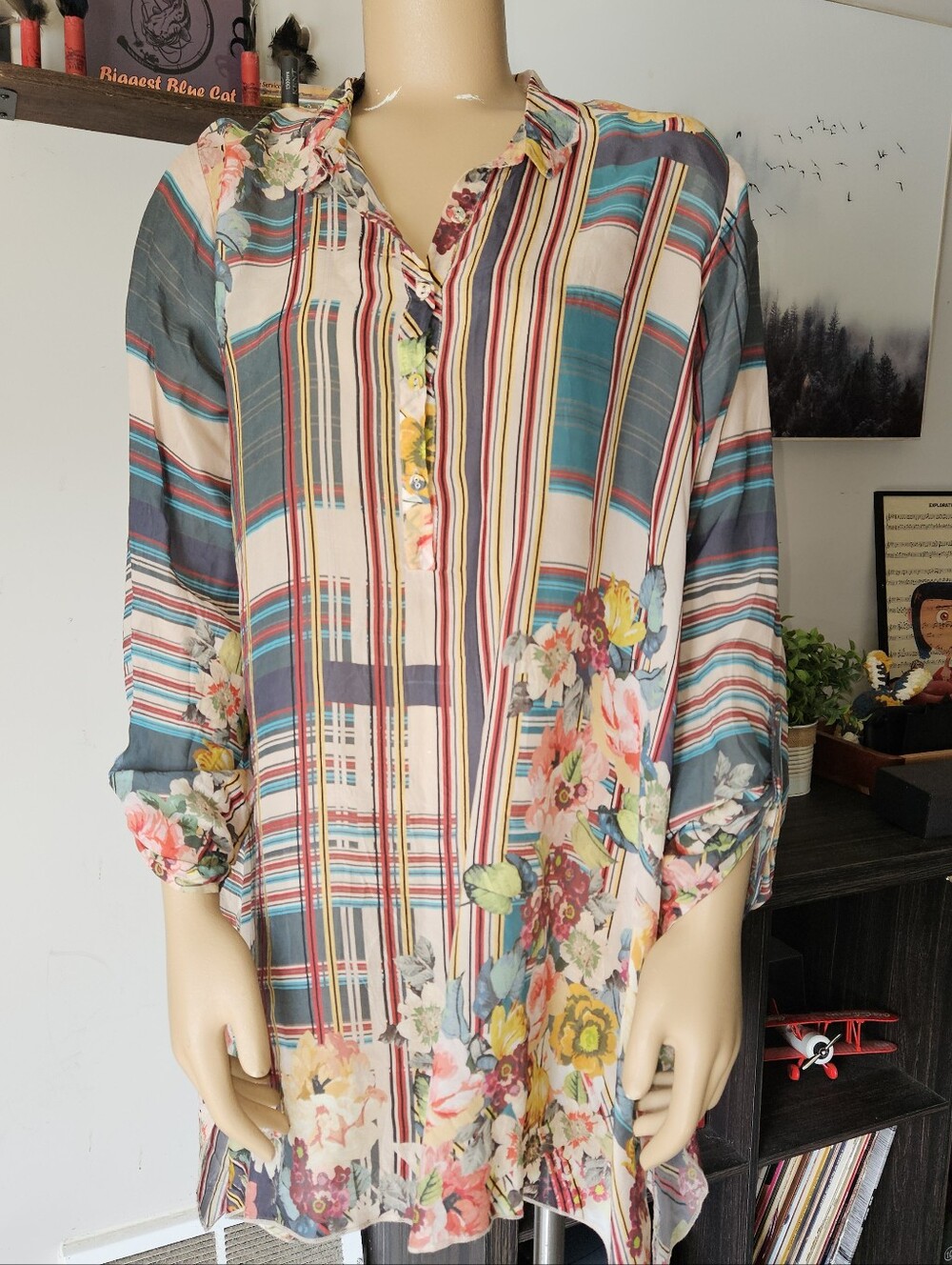 Johnny Was Invita Multicolor Floral Stripe Button Front Neck Tunic M Shabby Chic